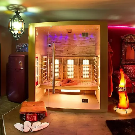 招待所 漩涡浴池套房马拉喀什-酒廊旅馆 4*