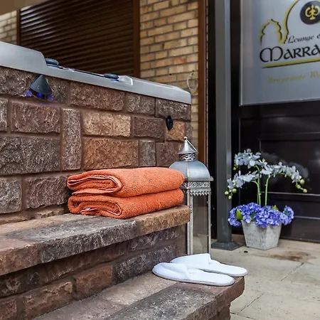 Whirlpool Marrakesch-lounge בית הארחה 4*